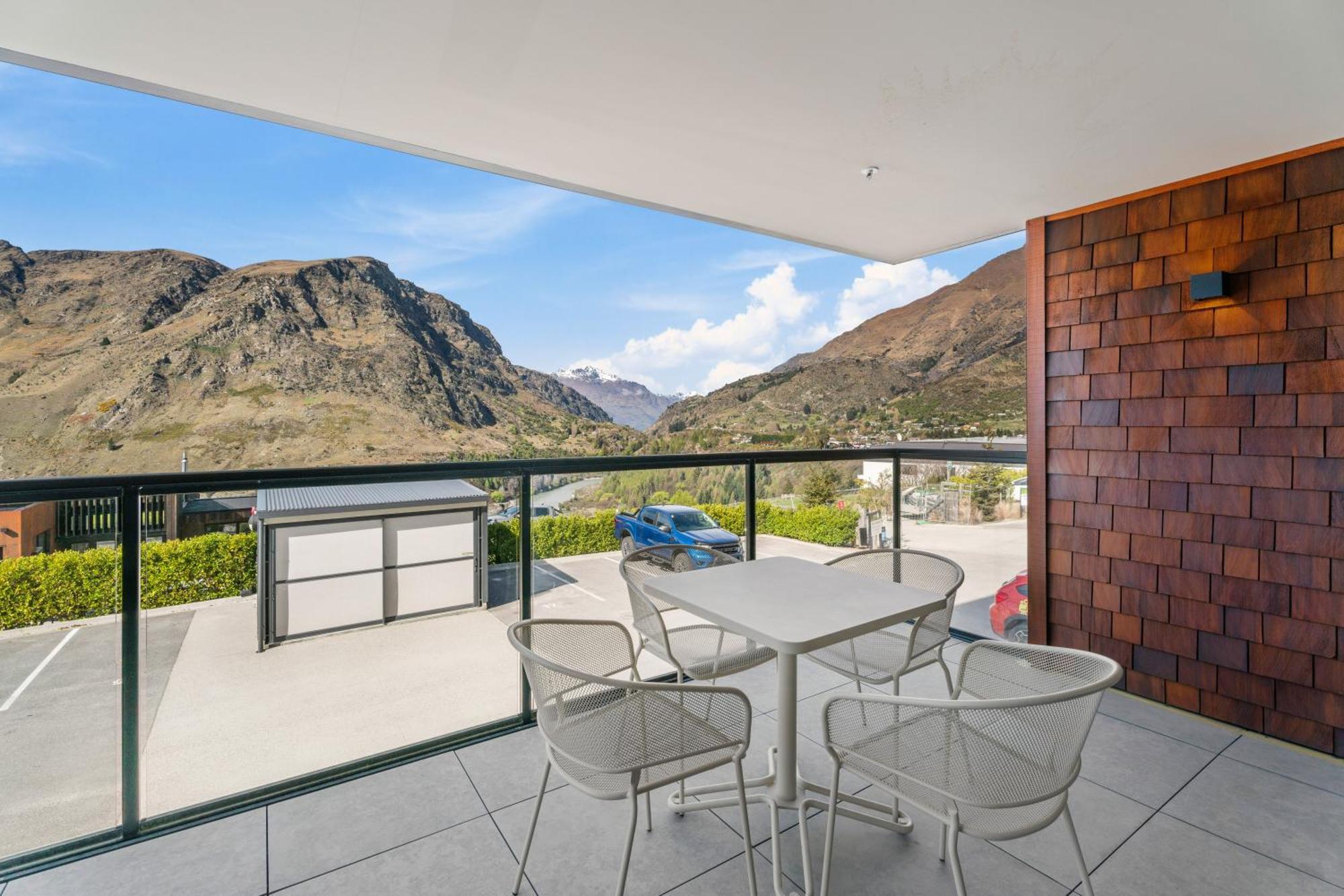Residence Du Parc By Staysouth Queenstown Exteriör bild
